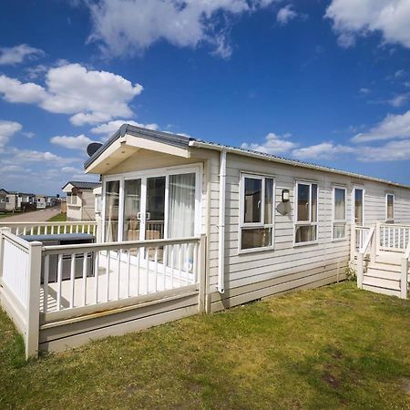 Beautiful 6 Berth Caravan By The Beach In Suffolk Ref 40076Nd 洛斯托夫特 外观 照片