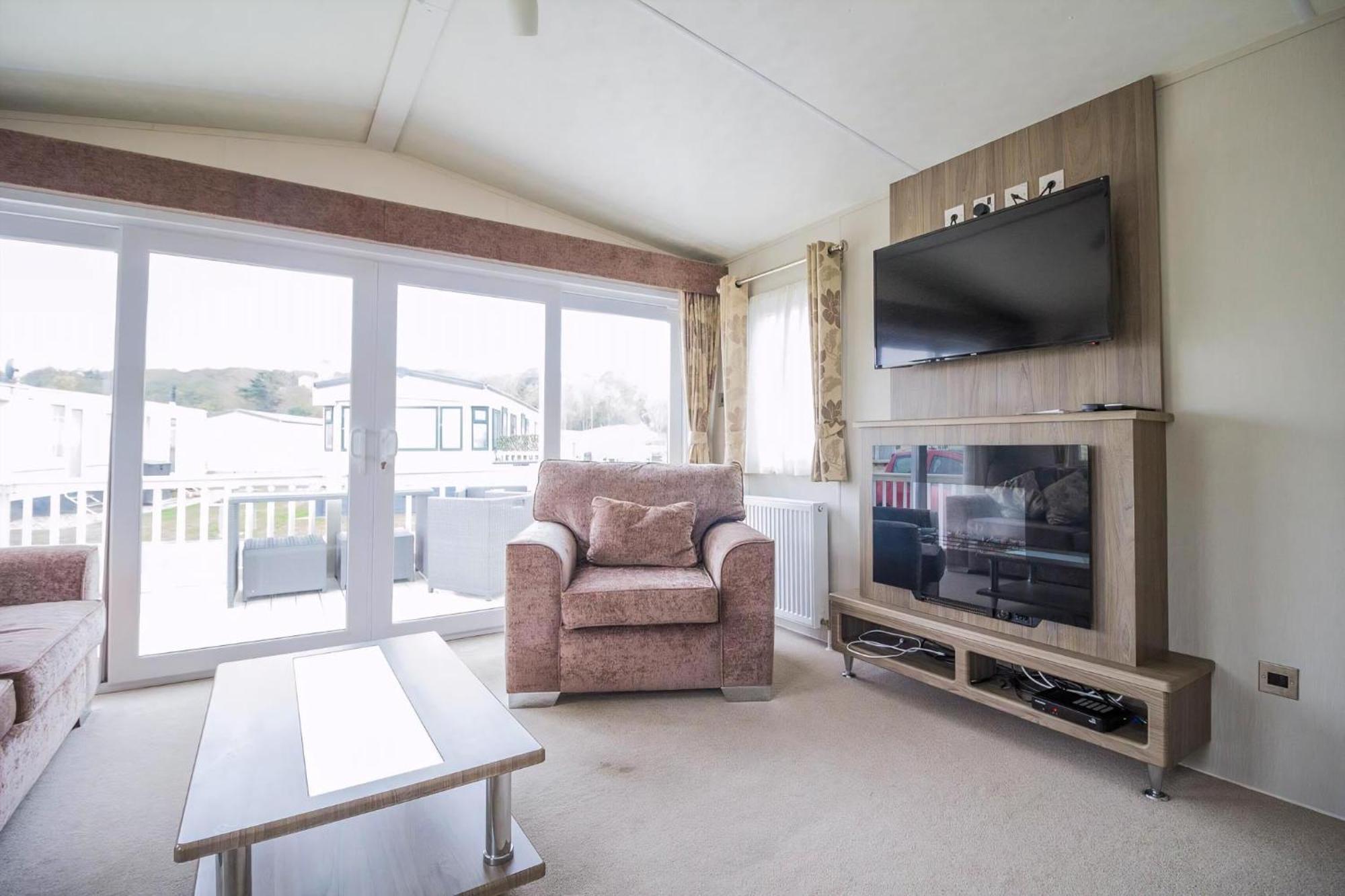 Beautiful 6 Berth Caravan By The Beach In Suffolk Ref 40076Nd 洛斯托夫特 外观 照片